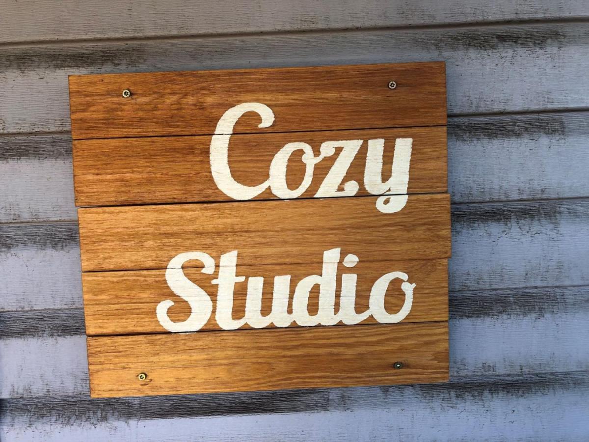 Cozy Studio Grand Junction Exterior photo