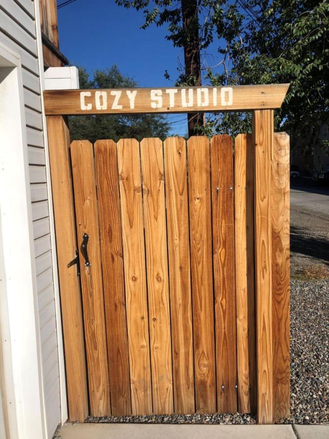 Cozy Studio Grand Junction Exterior photo